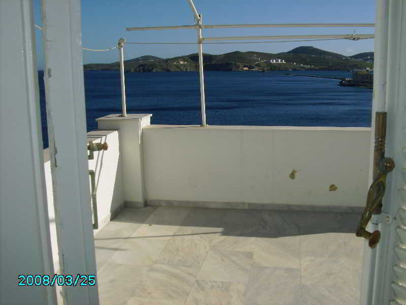 Sea Colours Rooms & Apartments Ermoupoli Luaran gambar